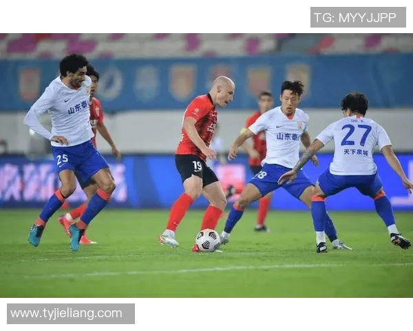 山东鲁能迎战西班牙人友谊赛精彩对决期待球迷热情助威